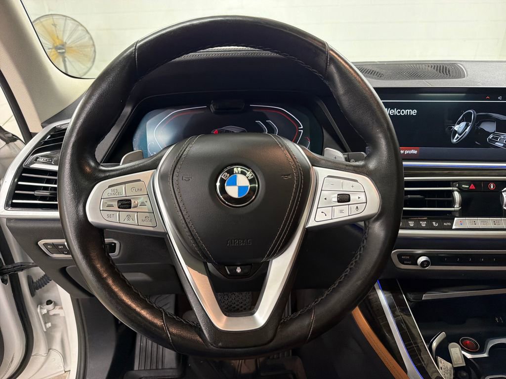 Used 2021 BMW X7 xDrive40i w/ Executive Package AWD/4WD image 18