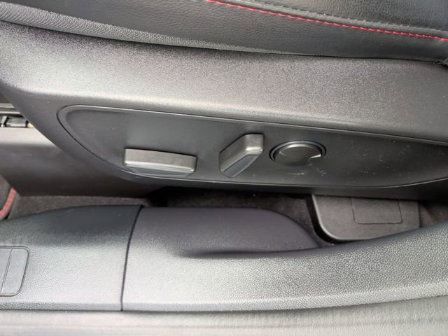 Certified 2022 Ford Escape SEL w/ SEL Stealth AWD Package image 19