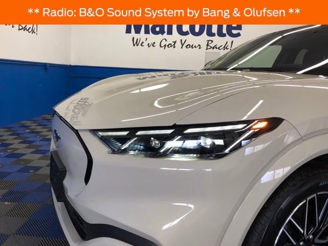 Certified 2025 Ford Mustang Mach-E Premium image 7