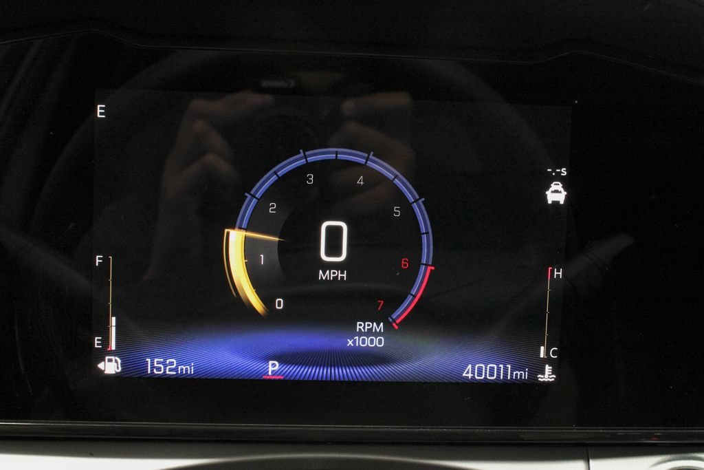 Used 2025 Chevrolet Trax LT FWD image 26