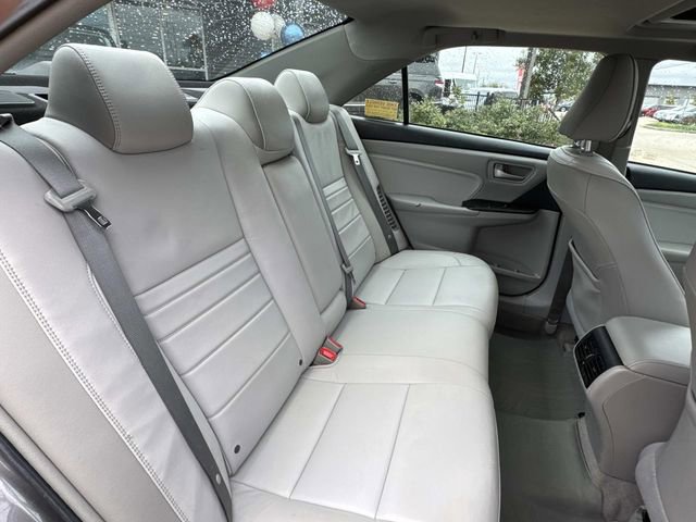 Used 2017 Toyota Camry Hybrid image 10