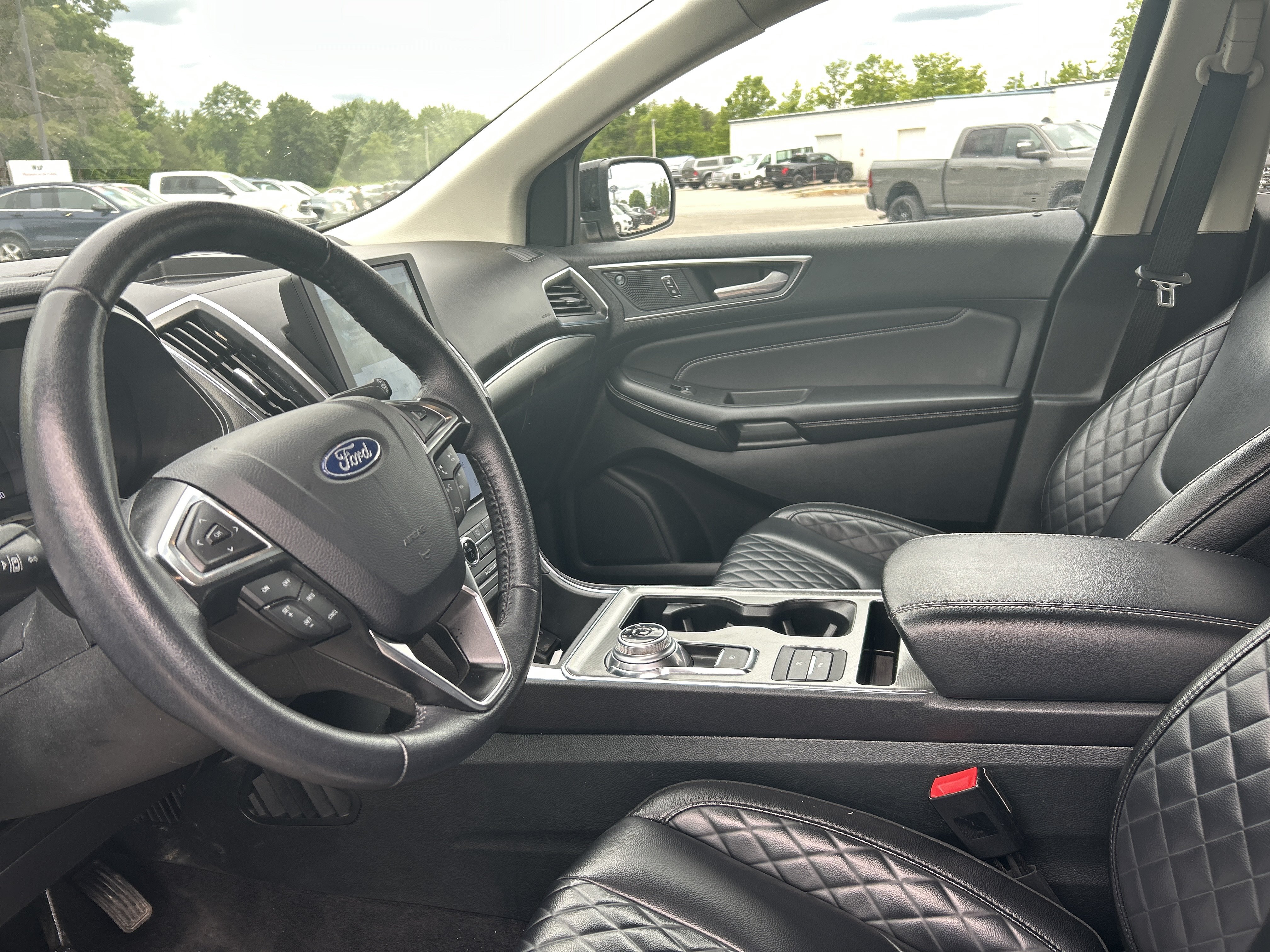 Certified 2024 Ford Edge Titanium AWD/4WD image 14