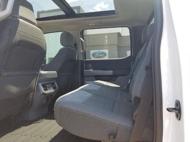Certified 2023 Ford F250 XLT w/ XLT Premium Package AWD/4WD image 15