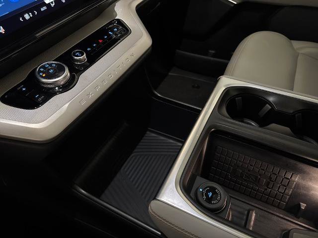 Certified 2025 Ford Expedition Max Active image 21