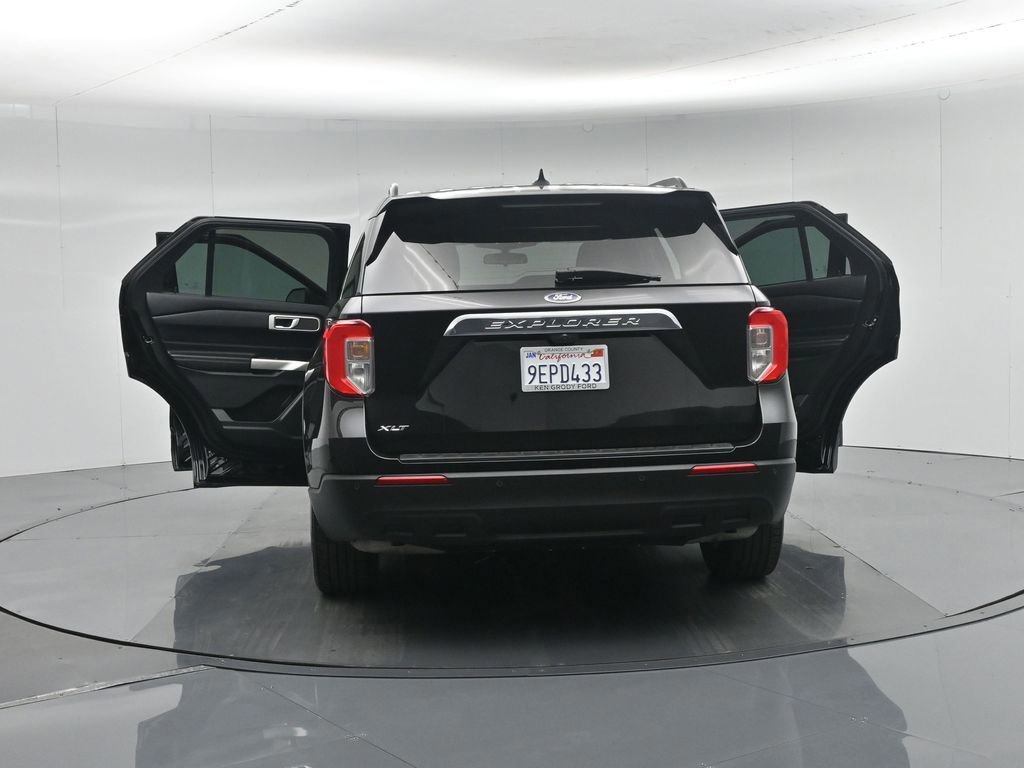 Certified 2022 Ford Explorer XLT image 55