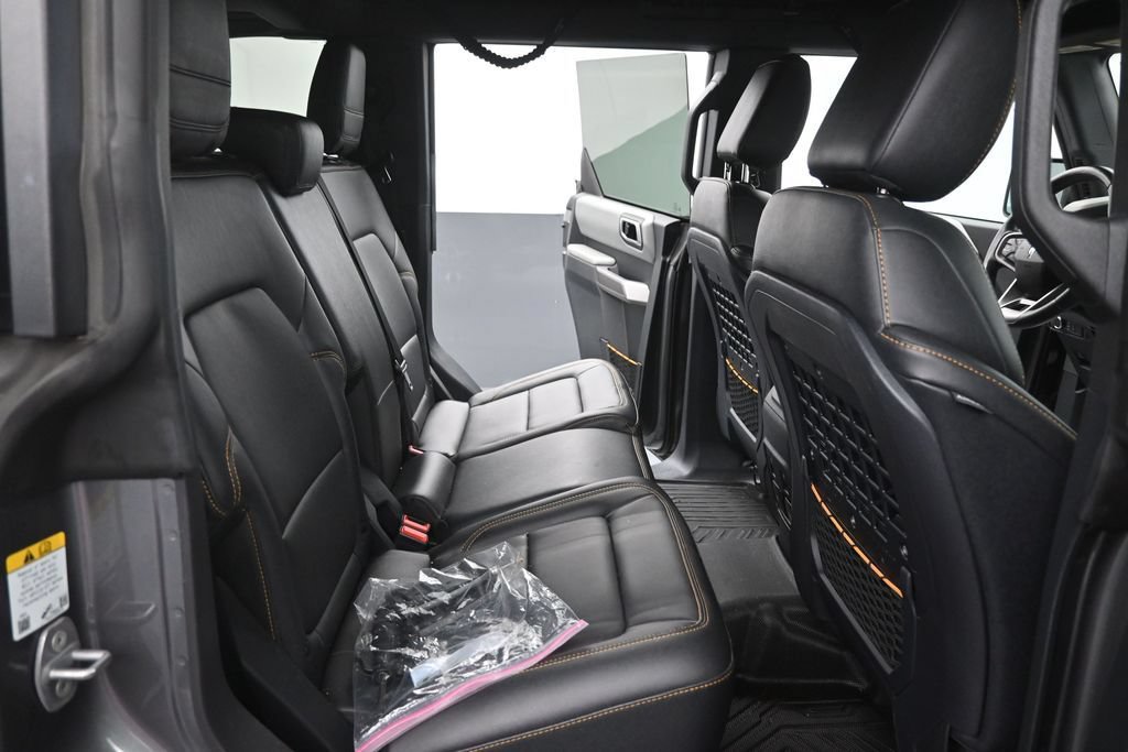 Certified 2022 Ford Bronco Badlands AWD/4WD image 12