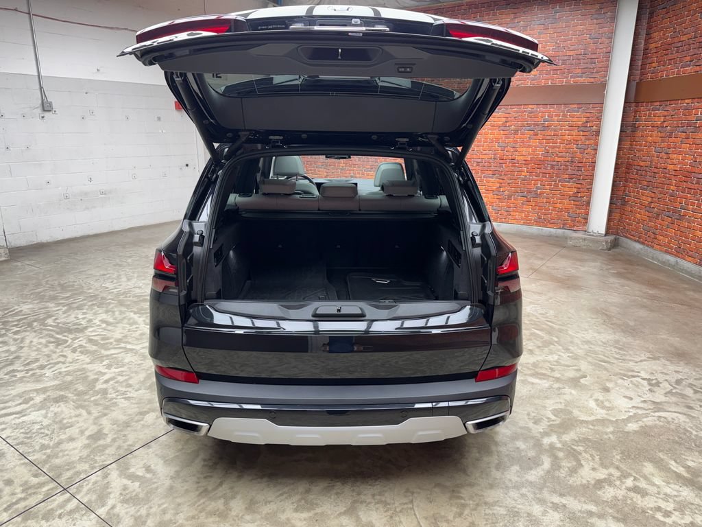 Used 2026 BMW X5 xDrive40i AWD/4WD image 26