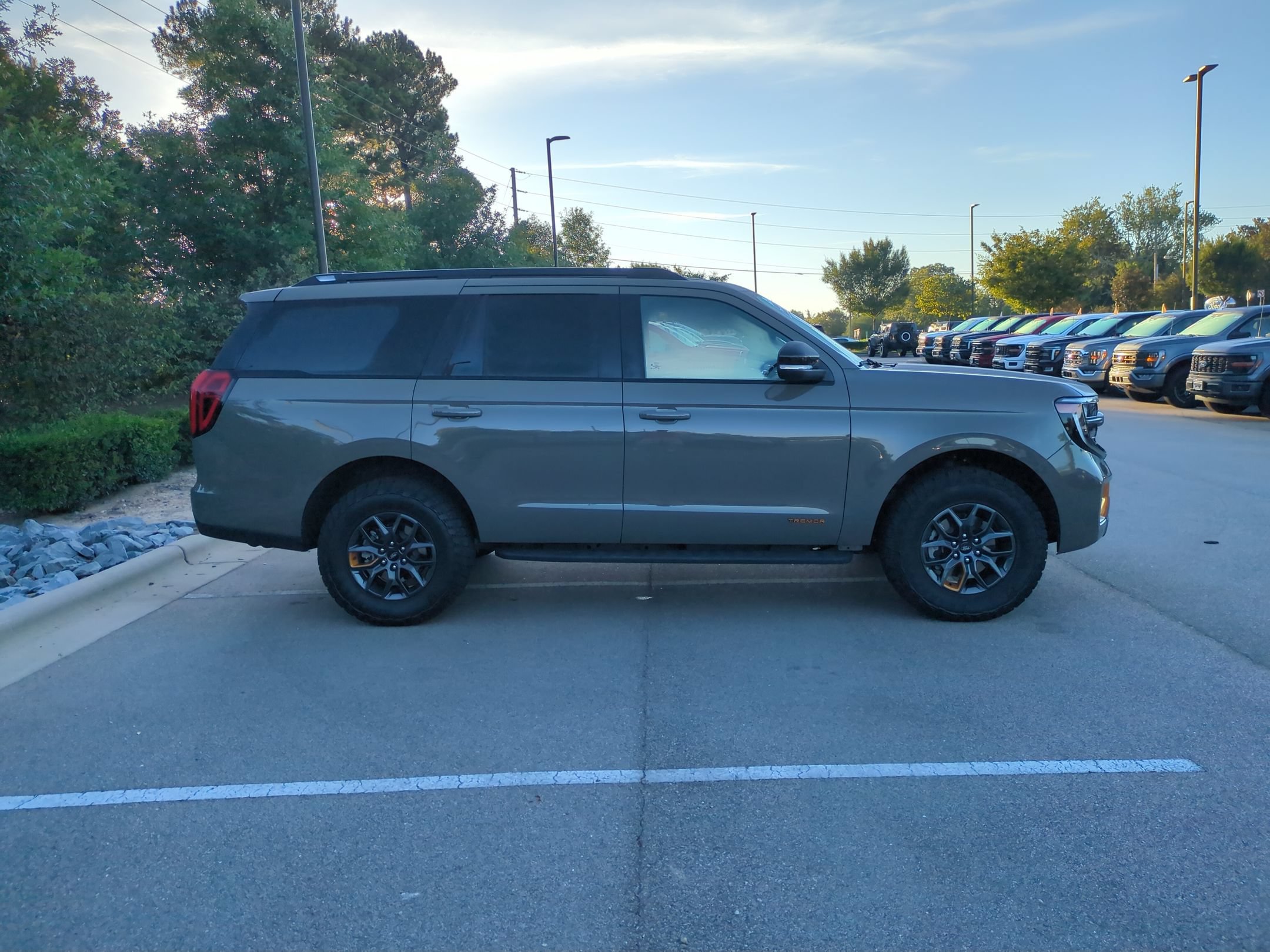 Certified 2026 Ford Expedition Tremor AWD/4WD image 3