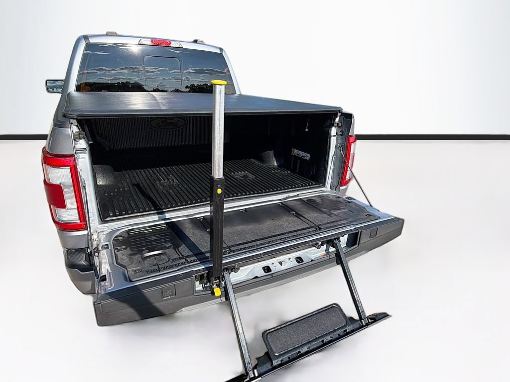 Certified 2022 Ford F150 Lariat w/ Equipment Group 502A High AWD/4WD image 29