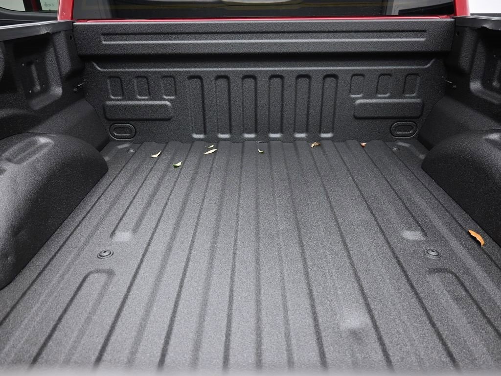 Certified 2022 Ford F150 XLT w/ Equipment Group 302A High image 10