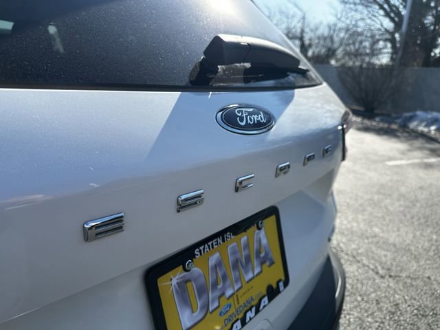 Certified 2022 Ford Escape SEL w/ Technology Package image 47