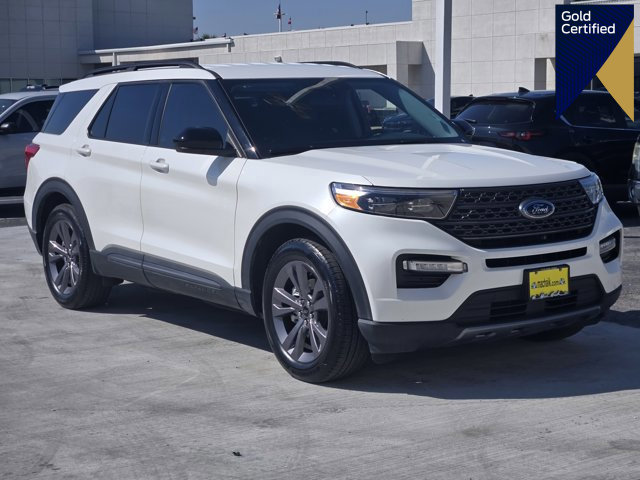 Certified 2023 Ford Explorer XLT w/ Equipment Group 202A