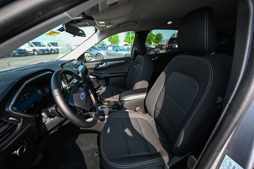 Certified 2023 Ford Escape Active w/ Tech Pack #2 AWD/4WD image 19