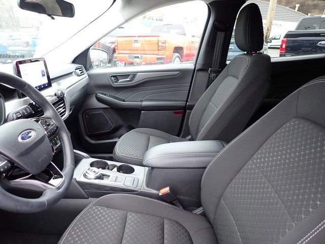 Certified 2024 Ford Escape Active image 15