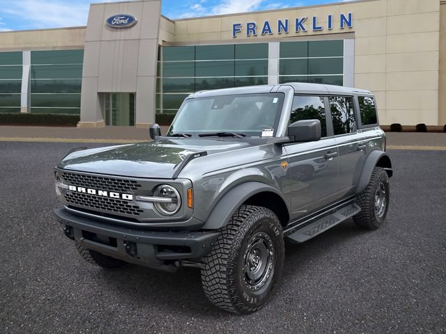 Certified 2024 Ford Bronco Badlands AWD/4WD image 3