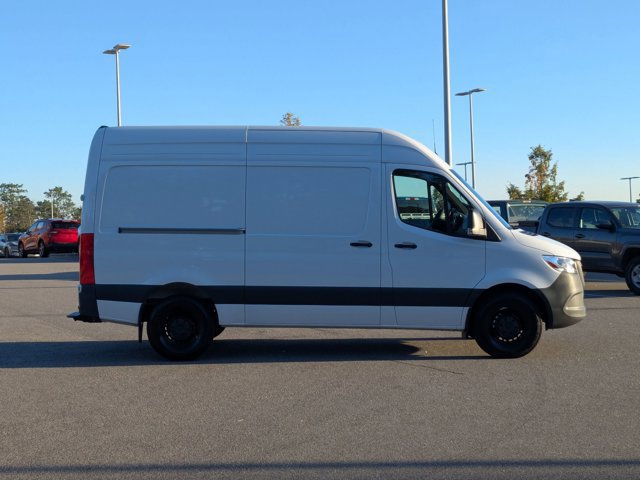 Used 2024 Mercedes-Benz Sprinter 2500 image 6