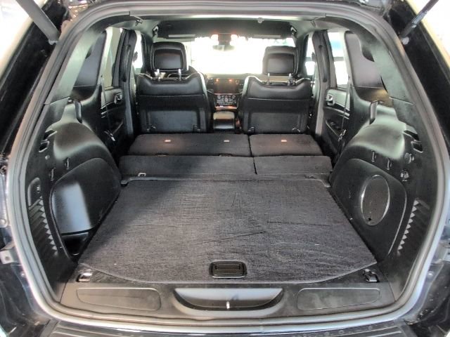Used 2021 Jeep Grand Cherokee Altitude AWD/4WD image 32