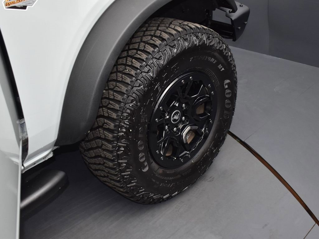 Certified 2024 Ford Bronco Wildtrak image 17