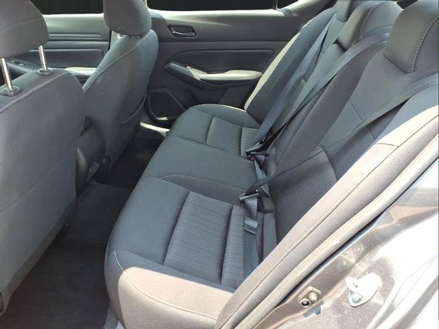 Used 2025 Nissan Altima 2.5 SV FWD image 19