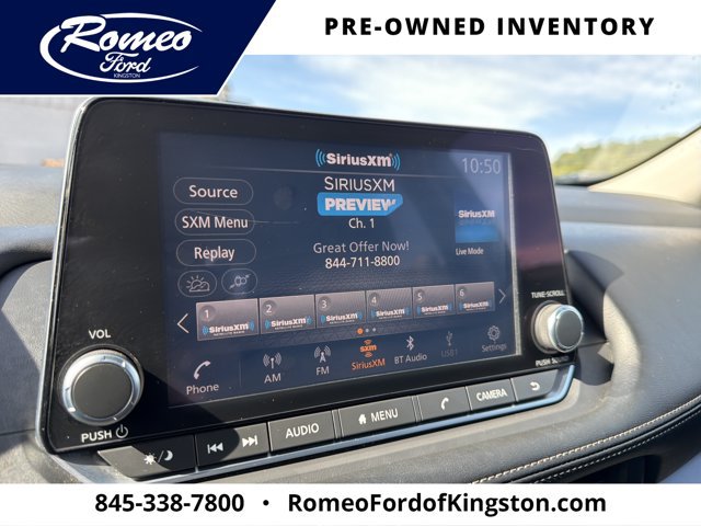 Used 2024 Nissan Rogue SV AWD/4WD image 18