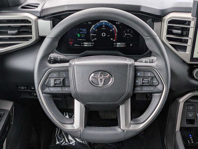 Used 2025 Toyota Tundra Limited AWD/4WD image 20