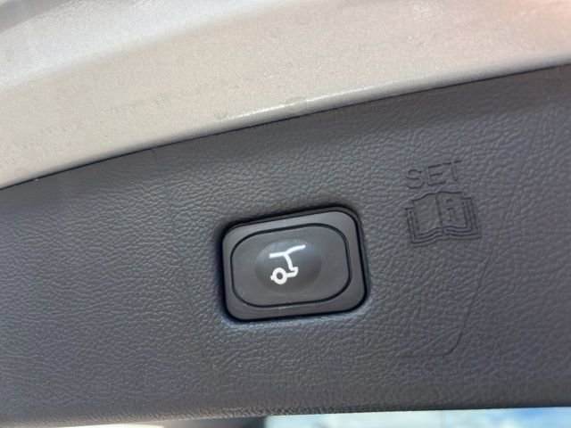 Certified 2024 Ford Edge Titanium image 27