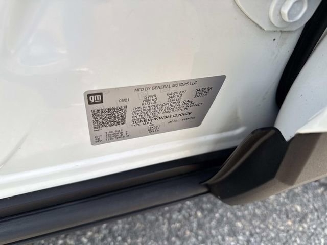 Used 2021 Chevrolet Traverse LT image 23