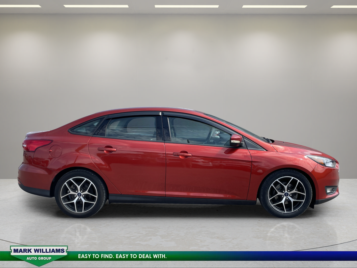 Certified 2018 Ford Focus SEL FWD image 3