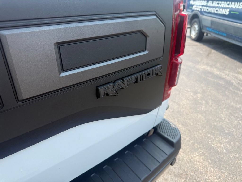 Certified 2019 Ford F150 Raptor w/ Equipment Group 802A Luxury AWD/4WD image 62
