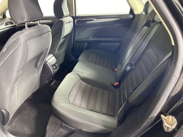 Certified 2020 Ford Fusion SE FWD image 19