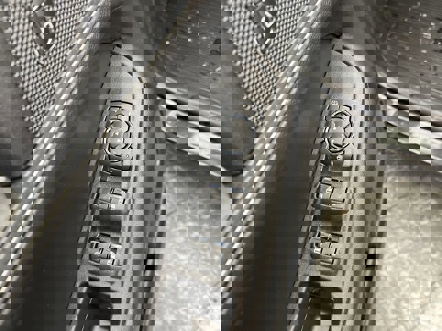 Certified 2024 Ford Edge SEL w/ Convenience Package image 9