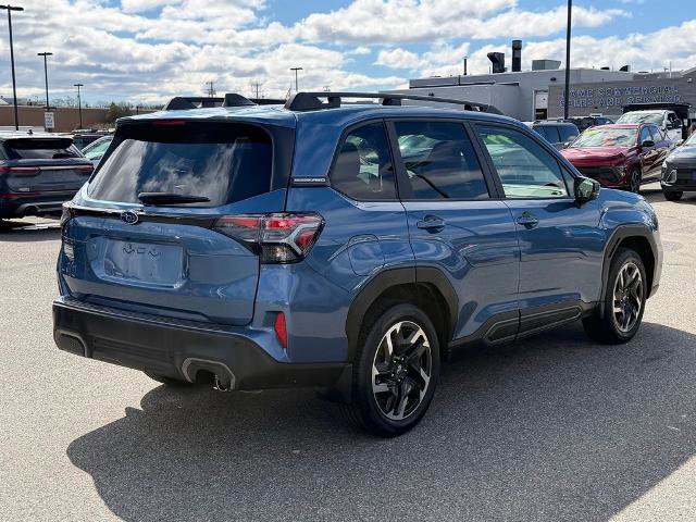 Used 2025 Subaru Forester Limited AWD/4WD image 14