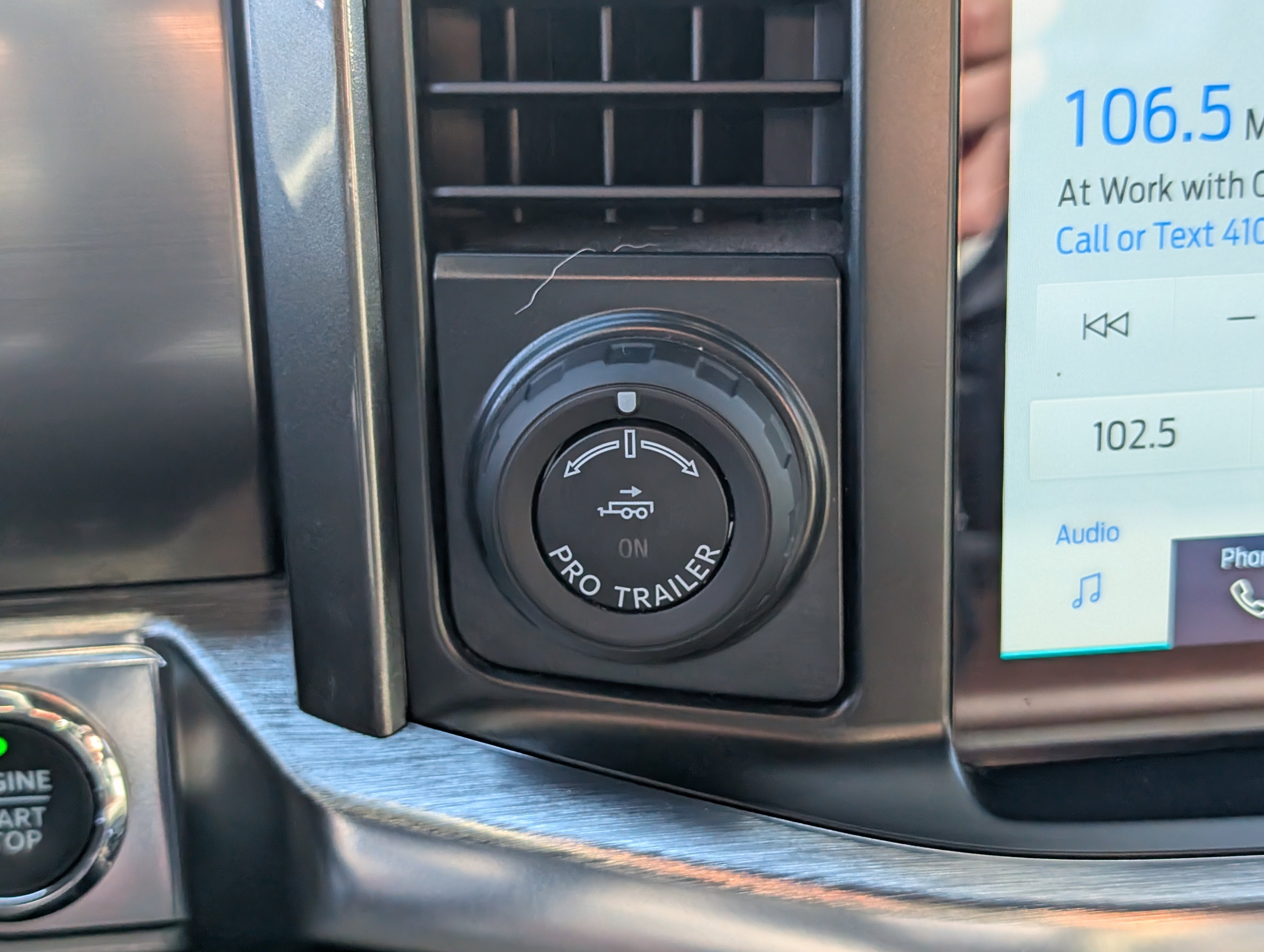 Certified 2022 Ford F150 Lariat w/ Equipment Group 502A High image 25