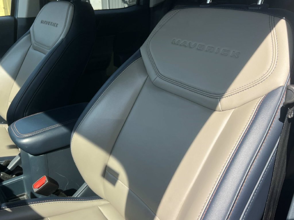 Certified 2025 Ford Maverick Lariat w/ 4K Tow Package AWD/4WD image 34