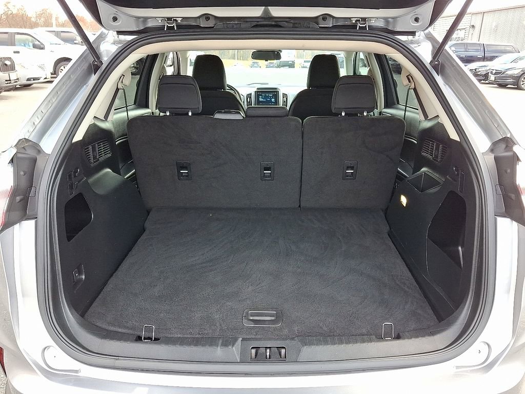 Certified 2022 Ford Edge SE image 29