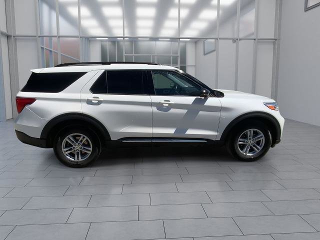 Certified 2024 Ford Explorer XLT w/ Equipment Group 202A AWD/4WD image 9