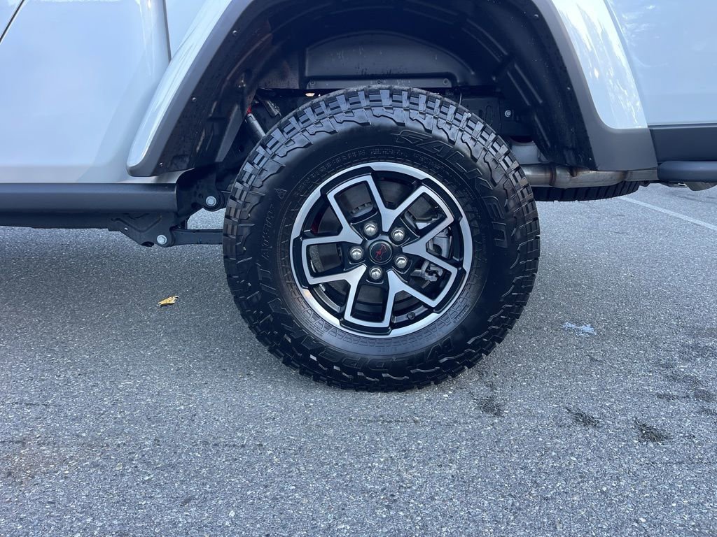 Used 2025 Jeep Gladiator Rubicon image 22