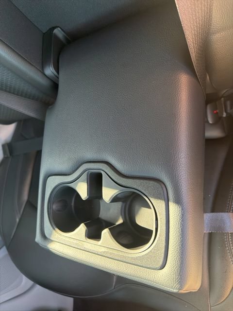 Used 2023 Jeep Compass Latitude AWD/4WD image 16