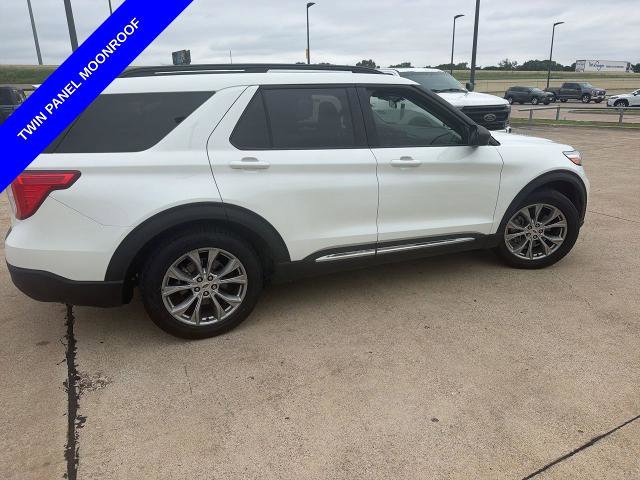 Certified 2022 Ford Explorer XLT w/ Equipment Group 202A RWD image 11