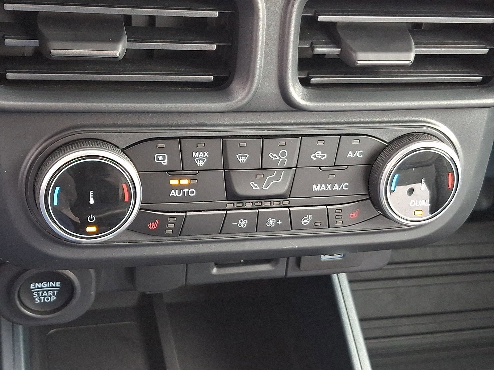 Certified 2024 Ford Maverick Lariat w/ Black Appearance Package FWD image 14