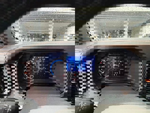 Certified 2024 Ford Bronco Badlands image 10