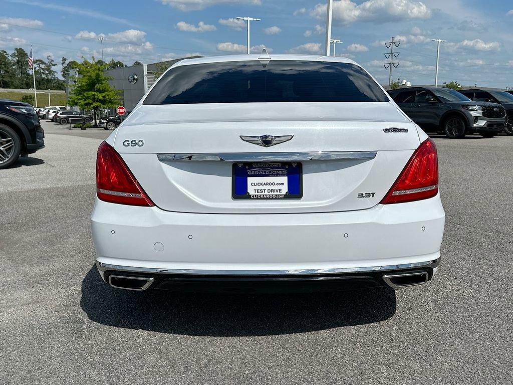 Used 2019 Genesis G90 3.3T Premium RWD image 15