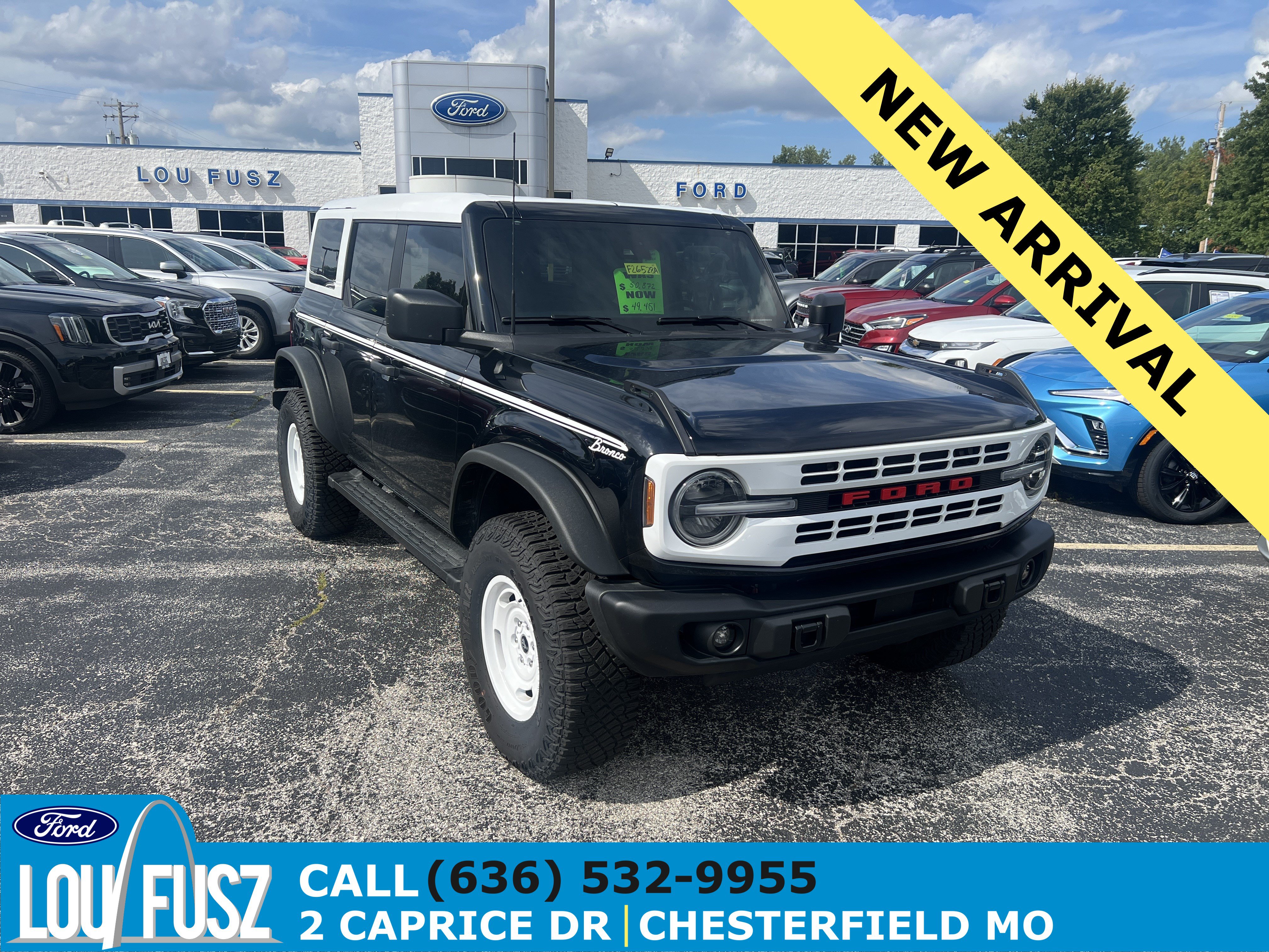 Certified 2024 Ford Bronco Heritage Edition AWD/4WD image 1
