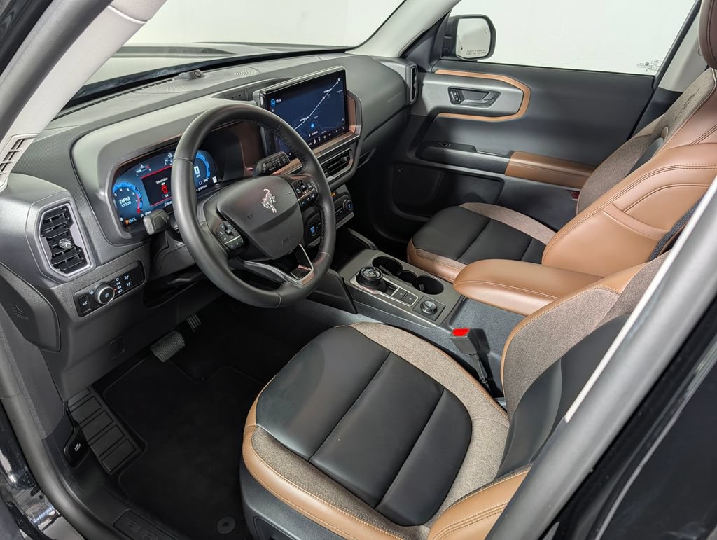 Certified 2025 Ford Bronco Sport Outer Banks w/ Outer Banks Tech Package+ AWD/4WD image 21