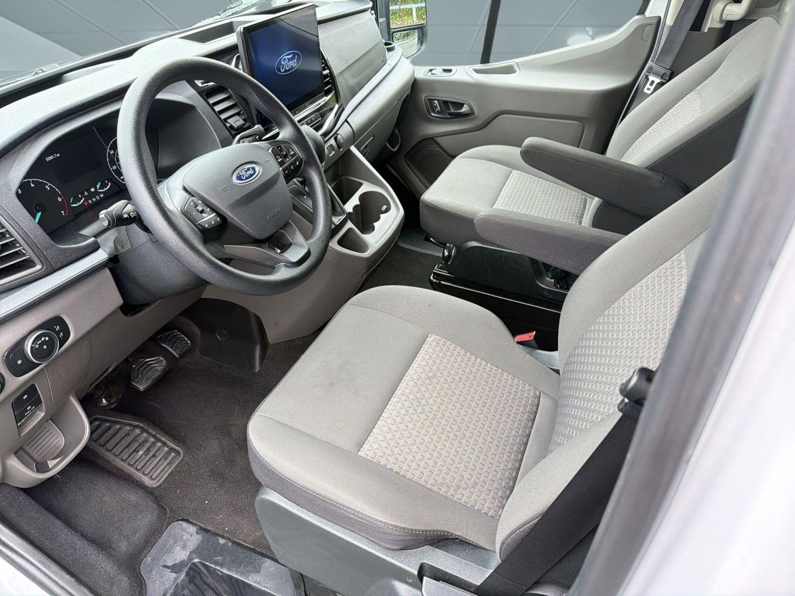 Certified 2024 Ford Transit 350 XLT RWD image 21