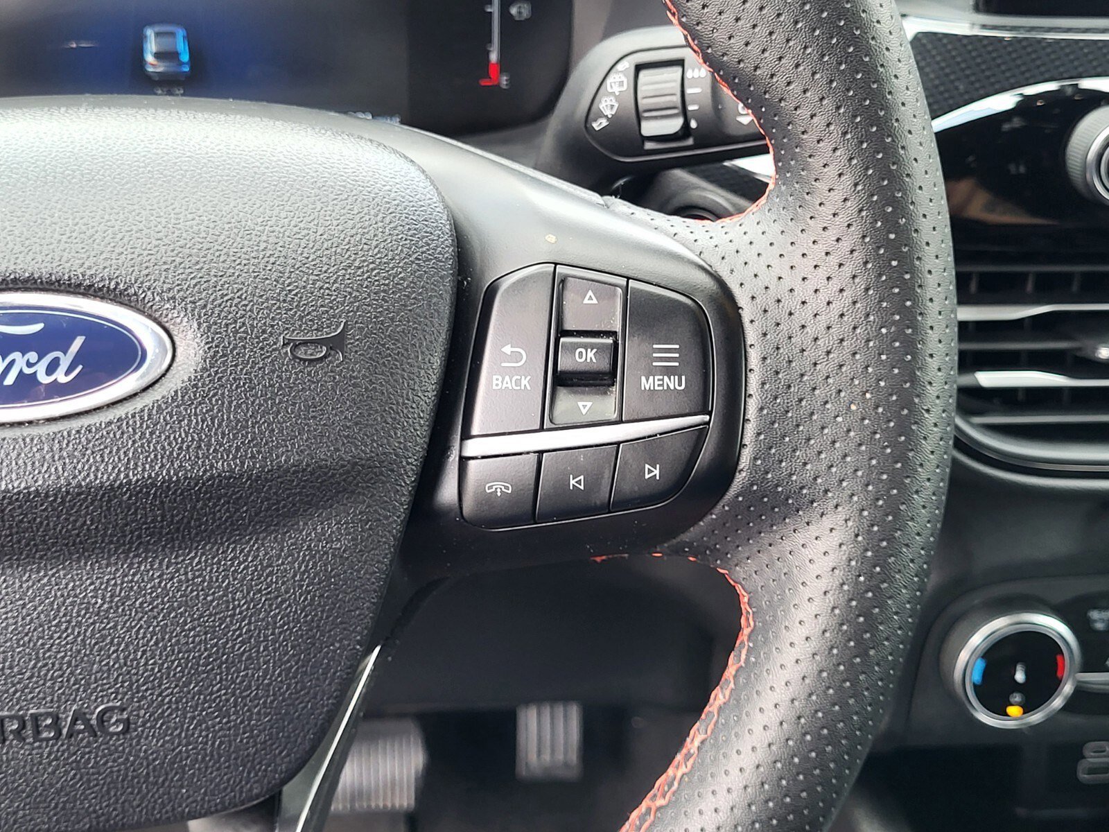 Certified 2025 Ford Escape ST-Line image 29