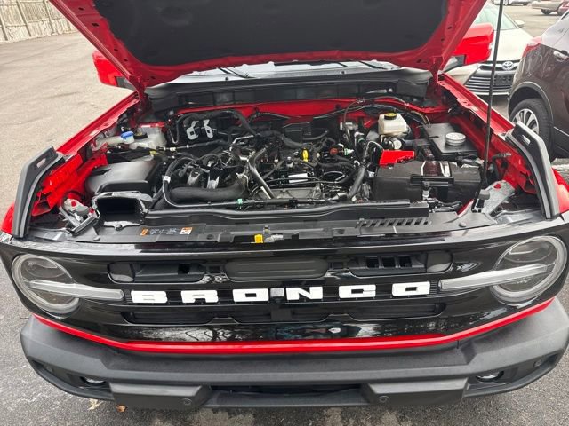 Certified 2022 Ford Bronco Outer Banks w/ Sasquatch Package image 36