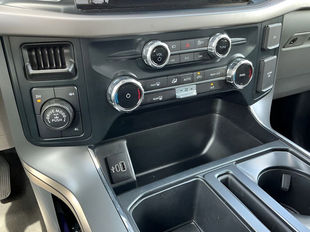 Certified 2025 Ford F150 XLT w/ Equipment Group 301A Standard image 35