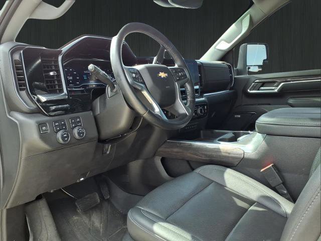 Used 2024 Chevrolet Silverado 2500 LTZ w/ LTZ Premium Package image 27