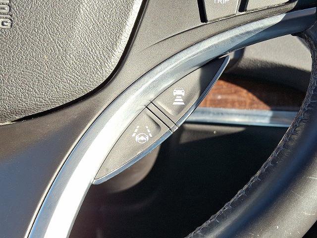 Used 2020 Acura MDX SH-AWD image 22